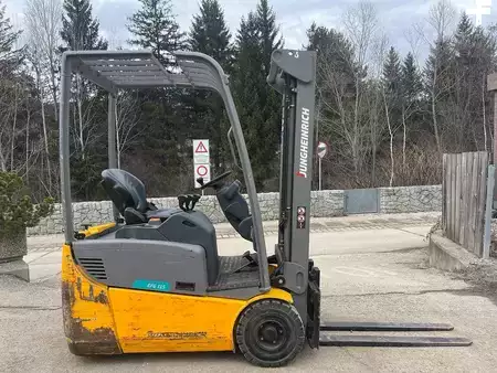 Carrelli elettrici 3 ruote 2019  Jungheinrich EFG 115 - 330ZZ (5)