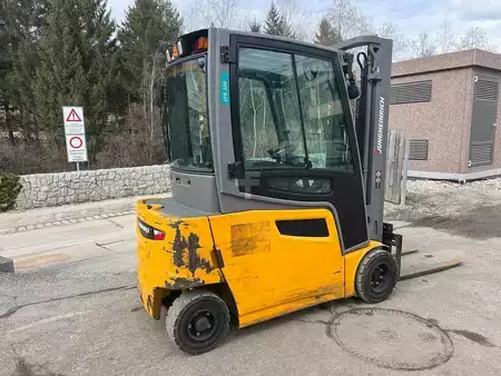 Eléctrica de 4 ruedas 2018  Jungheinrich EFG 320 - 330ZZ (4)