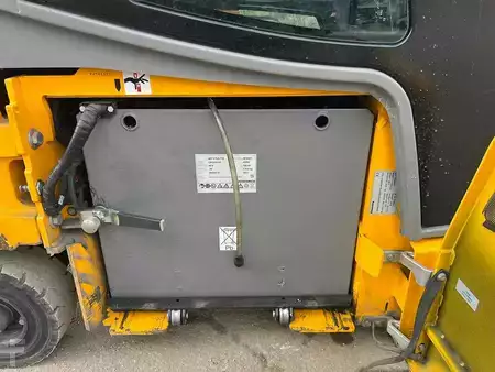 Eléctrica de 4 ruedas 2018  Jungheinrich EFG 320 - 330ZZ (9)