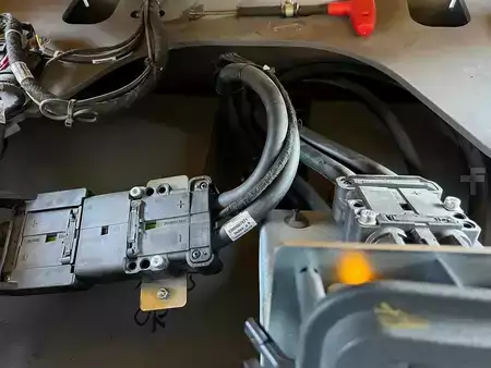 Függőleges komissiózó 2020  Jungheinrich EKS 412s - 750DT (8)