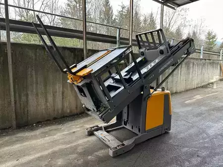 Függőleges komissiózó 2020  Jungheinrich EKS 412s - 800DT (4)