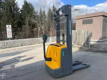 Gerbeurs 2020  Jungheinrich EJC 112 - 320ZZ (1)