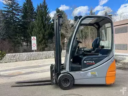Chariots électriques à 3 roues 2006  Still RX20-18 - 4770mm (2)