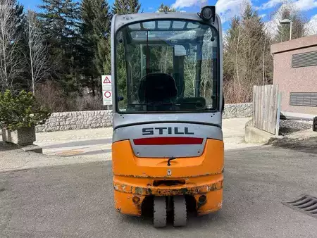 Chariots électriques à 3 roues 2006  Still RX20-18 - 4770mm (3)