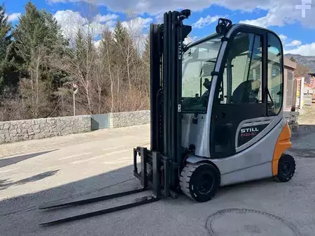 Chariots électriques à 4 roues 2015  Still RX20-20 - 4765mm (1)