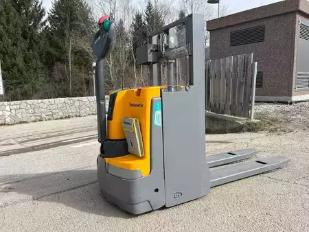 Gerbeurs 2016  Jungheinrich EJD 118 - 166ZT (1)