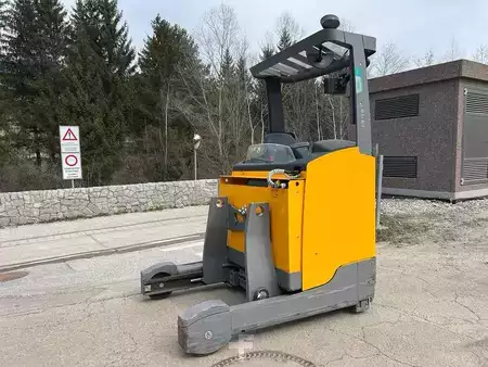 Chariots à mât rétractable 2017  Jungheinrich ETV 214 - 992DZ (1)