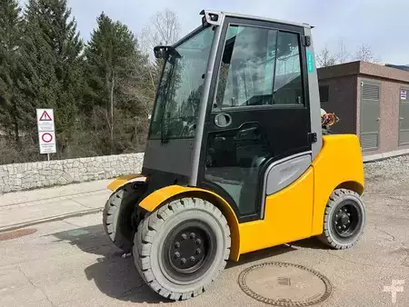 Chariots élévateurs GPL 2018  Jungheinrich TFG 550s - 509ZZ (1)