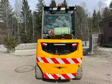 Chariots élévateurs GPL 2018  Jungheinrich TFG 550s - 509ZZ (3)