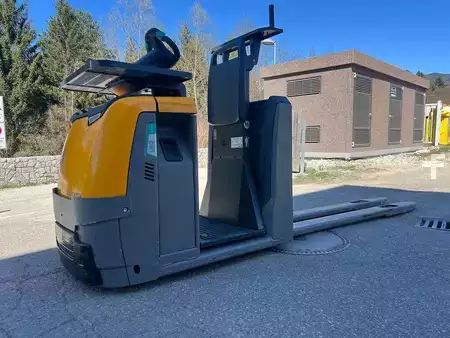 El-stabler - Med platform 2020  Jungheinrich ECE 225HP - 2400mm (1)