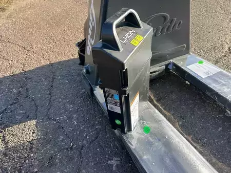 Transpalettes électriques 2025  Linde MT15C *NEU+NEW* (7)