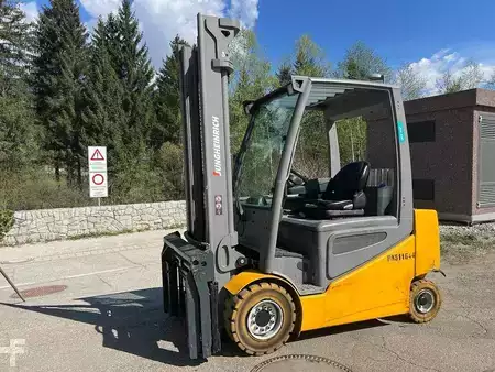 Carrelli elettrici 4 ruote 2016  Jungheinrich EFG 430 - 400ZT (1)