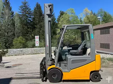 Carrelli elettrici 4 ruote 2018  Jungheinrich EFG 425k - 470ZT (2)