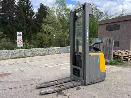 Stacker stå på 2018  Jungheinrich ERC 214 - 535DZ (4)