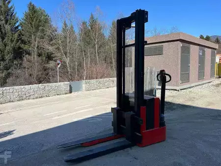 Ledstaplare gå 2002  Manitou ES 310 FR SP (4)
