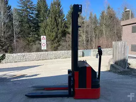 Ledstaplare gå 2002  Manitou ES 310 FR SP (5)