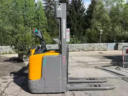 Fahrerstandstapler 2019  Jungheinrich ERC 212 - 430DZ (2)