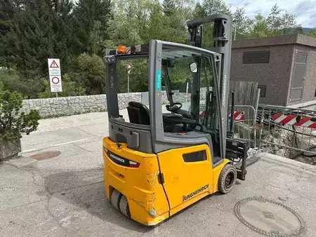 Eléctrico - 3 rodas 2020  Jungheinrich EFG 218k - 400ZT (4)