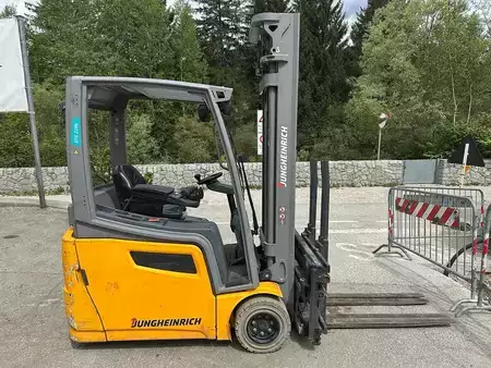 Eléctrico - 3 rodas 2020  Jungheinrich EFG 218k - 400ZT (5)