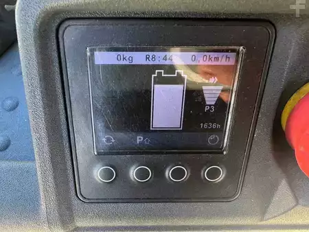 VZV s plošinou pro řidiče 2023  Jungheinrich ECE 225 HP (8)
