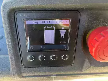 VZV s plošinou pro řidiče 2023  Jungheinrich ECE 225 HP (8)
