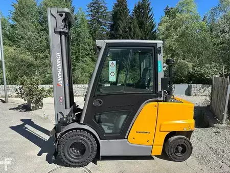 Treibgasstapler 2022  Jungheinrich TFG 435s - 400ZT (2)