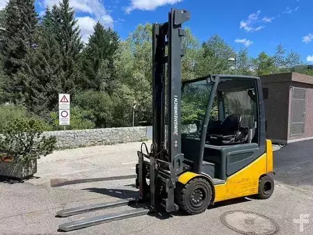 Carrelli elettrici 4 ruote 2014  Jungheinrich EFG 430k - 500ZT (1)