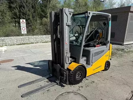 Carrelli elettrici 4 ruote 2019  Jungheinrich EFG 425k - 440DZ (1)
