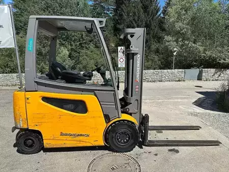 Carrelli elettrici 4 ruote 2020  Jungheinrich EFG 425k - 440DZ (5)