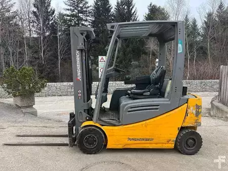 Carrelli elettrici 4 ruote 2021  Jungheinrich EFG 316 - 290ZZ (2)