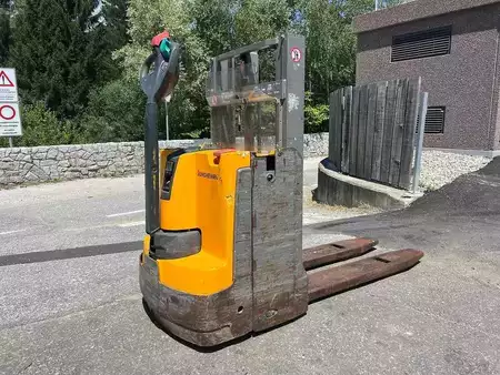 Pinontavaunu 2020  Jungheinrich EJD 120 - 166ZT (1)