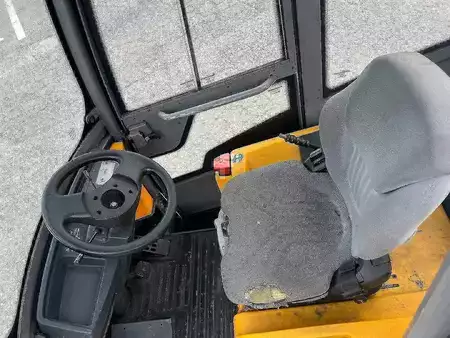 Rebocador 2018  Jungheinrich EZS 590 (6)