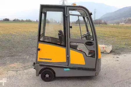 Rebocador 2018  Jungheinrich EZS 590i (5)