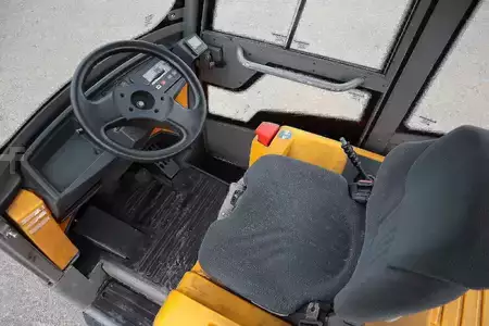 Rebocador 2018  Jungheinrich EZS 590i (6)