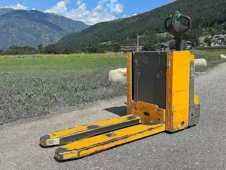 Transpallet elettrici 2018  Jungheinrich EJE C20i (4)