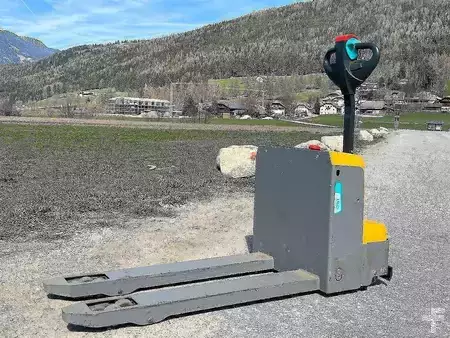 Elektrische palletwagens 2021  Jungheinrich EJE M15i (4)