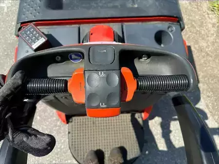 Stacker stå på 2020  Linde T20AP (7)