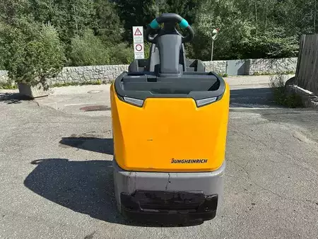 Stackers Stand-on 2021  Jungheinrich ECE 220 (3)