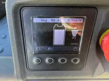 VZV s plošinou pro řidiče 2023  Jungheinrich ECE 225 HP (8)