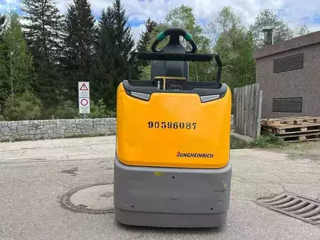 VZV s plošinou pro řidiče 2019  Jungheinrich ECE 225HP - 2400mm (3)