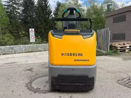 VZV s plošinou pro řidiče 2019  Jungheinrich ECE 225HP - 2400mm (3)