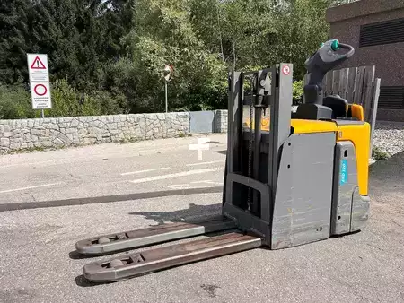 Wózki z platformą operatora 2016  Jungheinrich ERD 120 - 166ZT (4)