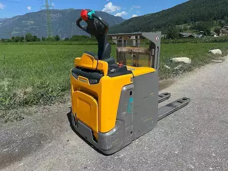 Wózki z platformą operatora 2022  Jungheinrich ERD 120i - 166ZT Lithium (1)