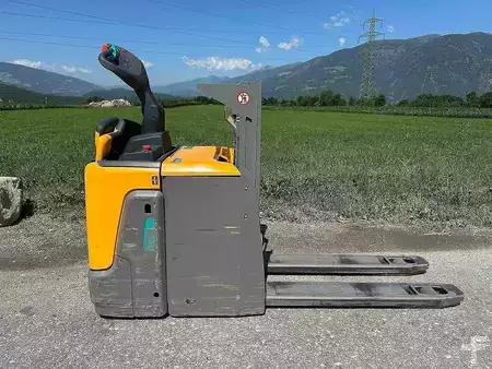 Wózki z platformą operatora 2022  Jungheinrich ERD 120i - 166ZT Lithium (2)