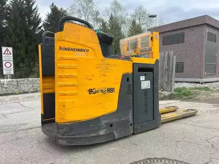 Stacker stå på 2015  Jungheinrich ERD 220 - 166ZT (1)