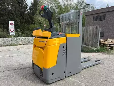 Stacker stå på 2017  Jungheinrich ERD 220 - 201ZT (1)