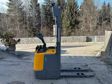 Stackers Stand-on 2018  Jungheinrich ERC 212 - 360ZT (2)