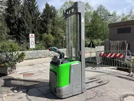 Ledestabler 2022  Jungheinrich ERC 220 - 525DZ (1)