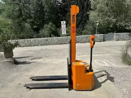 Pallestabler 2003  CML POKER 1610 - 1600mm (5)