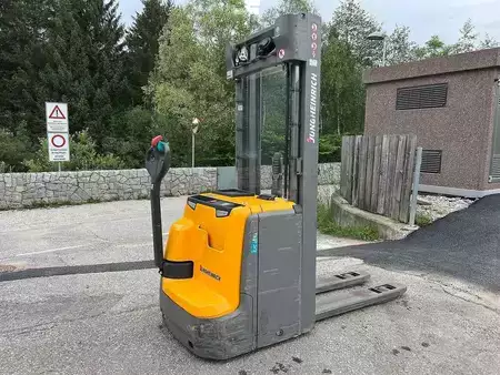 Stoccatori 2021  Jungheinrich EJC 216z - 459DZ (1)